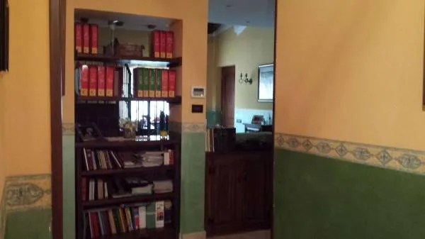 Kabinet - Rustic Villa with Dual Ingress in Poggi San Siro