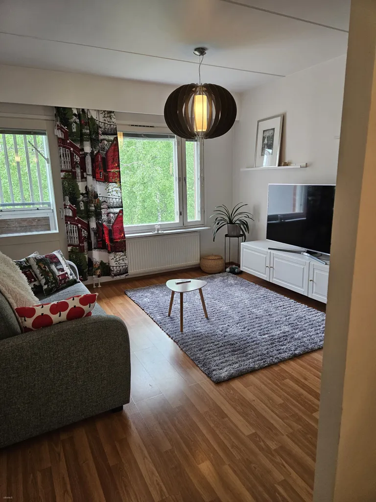 Séjour - Furnished Flat with Balcony in Oulu
