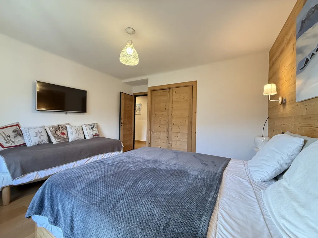 Chambres - Appartement Rénové avec Balcon à Praz-sur-Arly