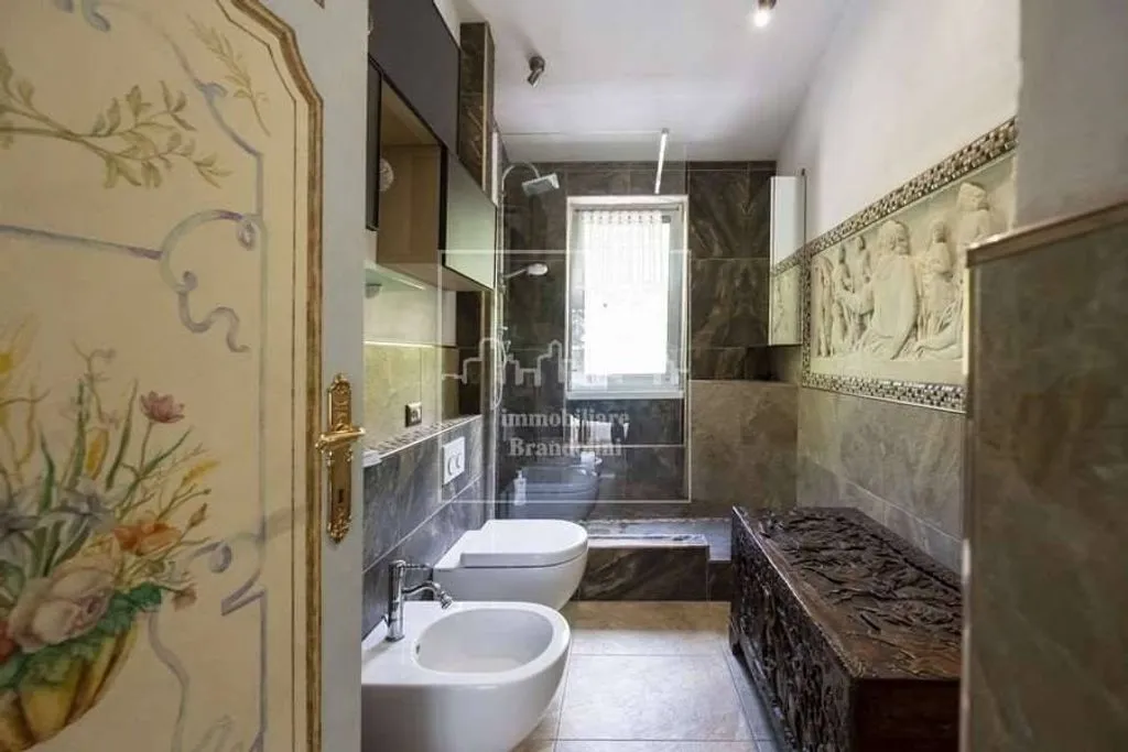 Bagni - Villa with Lake View in Gavirate