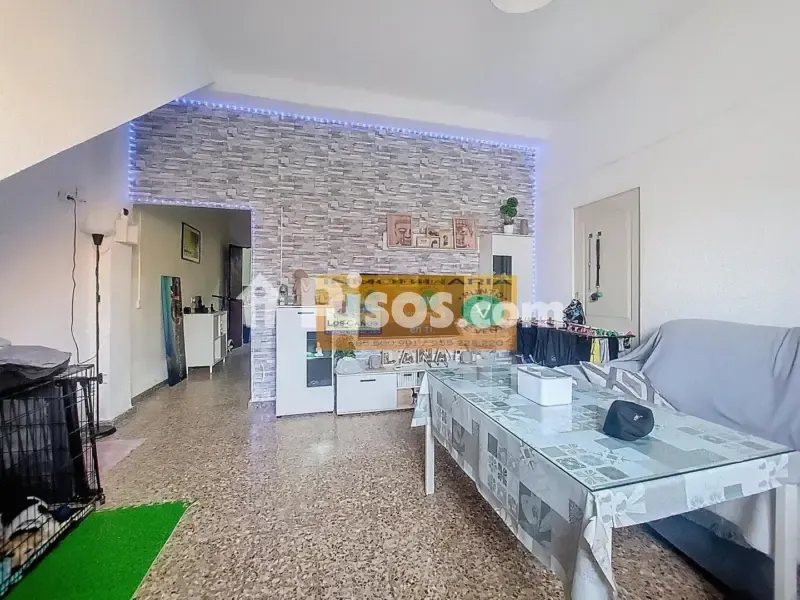 Elutuba - Multi-Unit House with Nave in Alcalá de Guadaíra