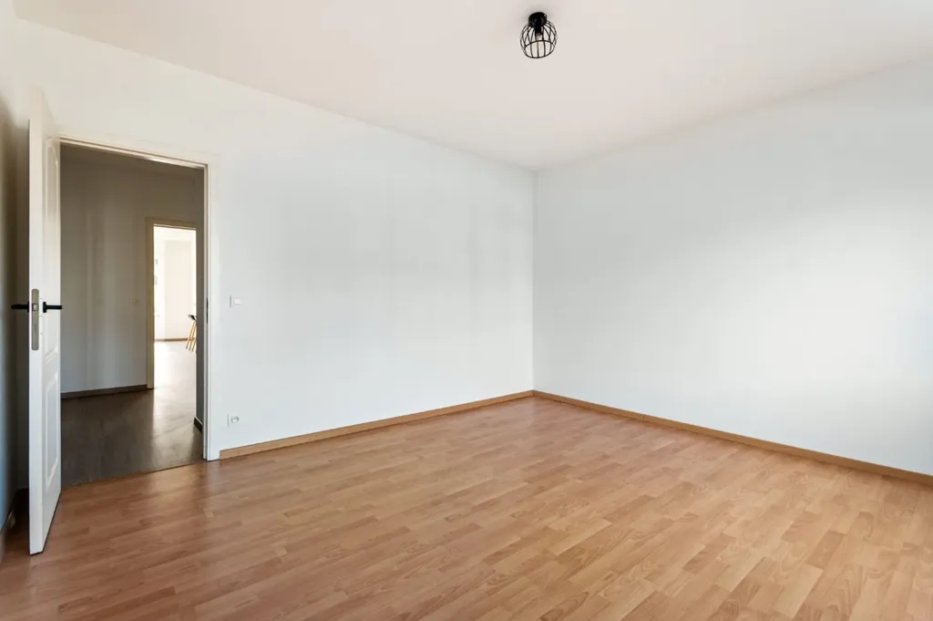 other_room
