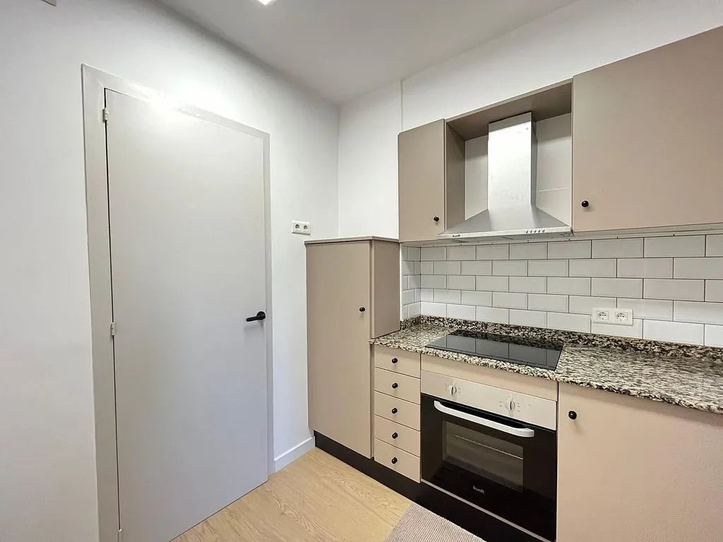 Kitchen - Flat with Terrace and Balcony in Amposta
