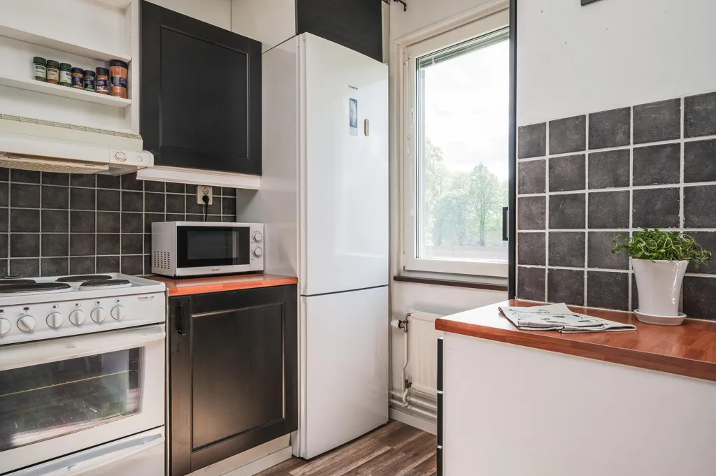 Kitchen - Apartment with Balcony near Borlänge Centre