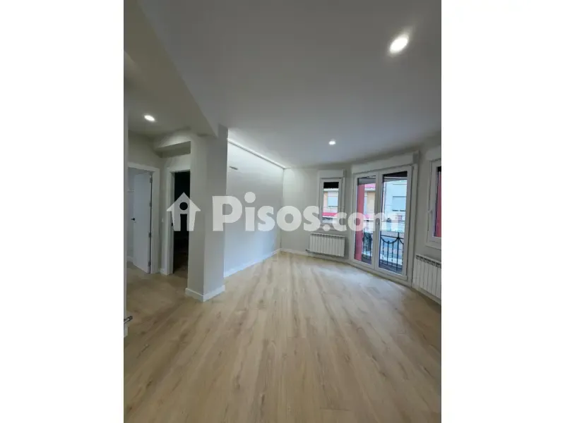 Soggiorno - Modernised Apartment with Balcony in Logroño