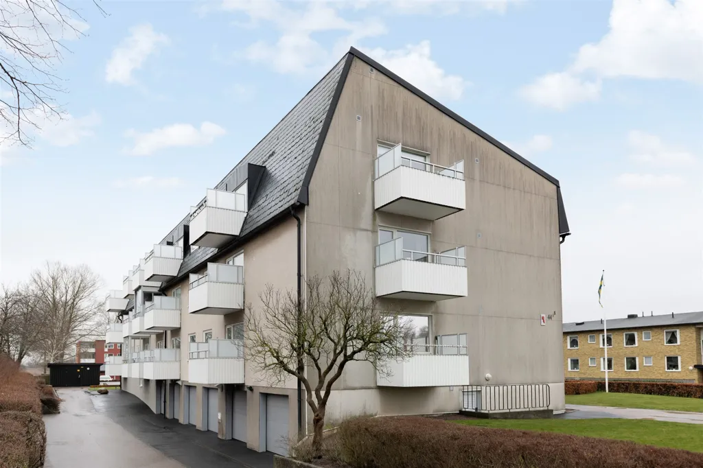 Välivaade - Two-Bedroom Flat with Balcony in Ekeby