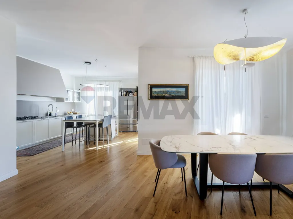 Salle à manger - Modern Penthouse with Lake View in Verbania