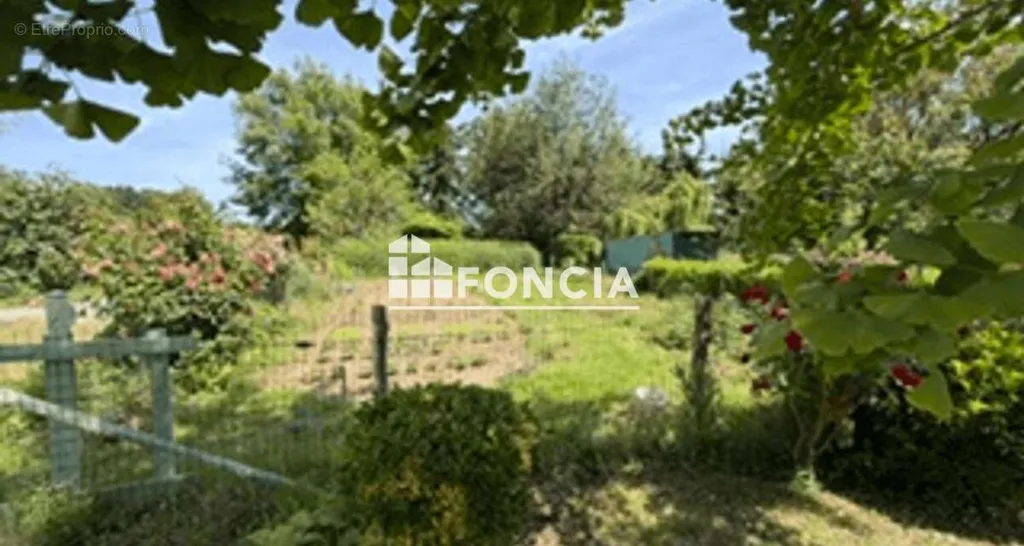 Aed - Charming Longère with Garden in Mansigne
