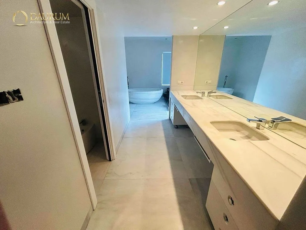 Vannitoad - 6-Bedroom Chalet with Pool in Puerto de la Torre