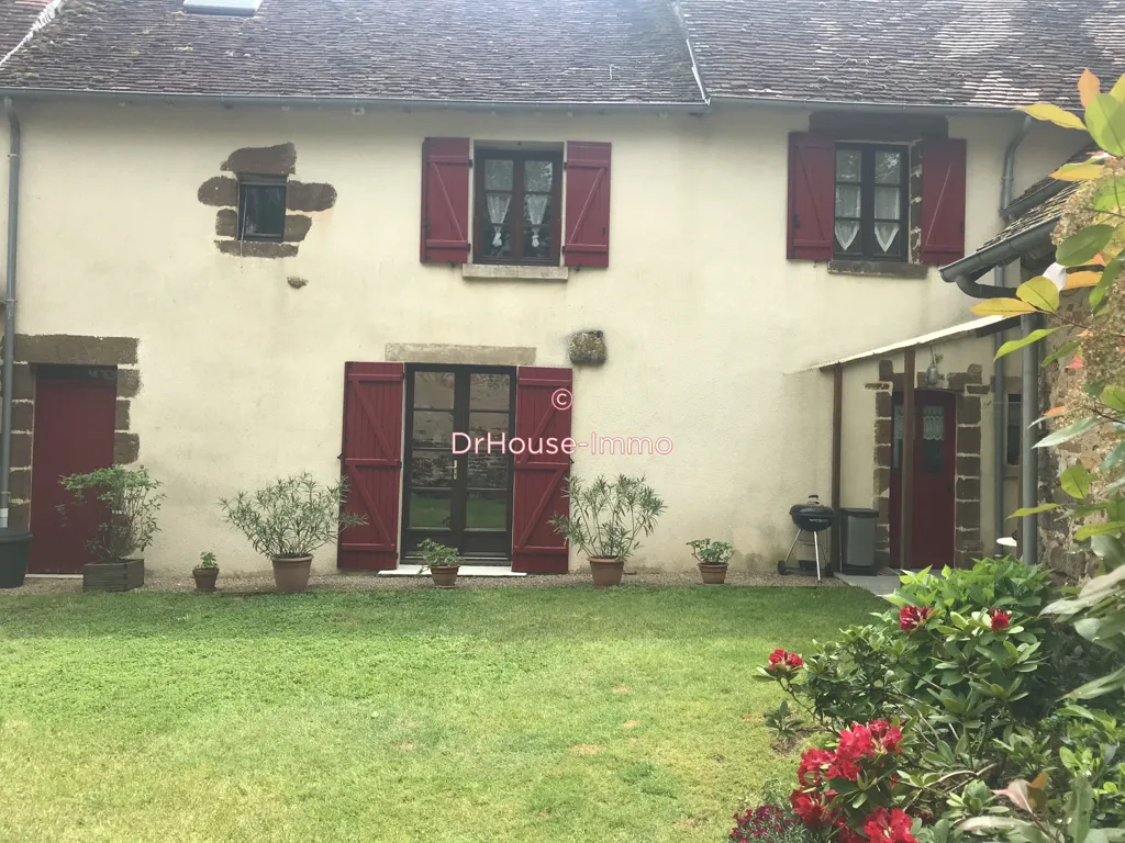 Giardino - Charming Red Stone House in Chaillac