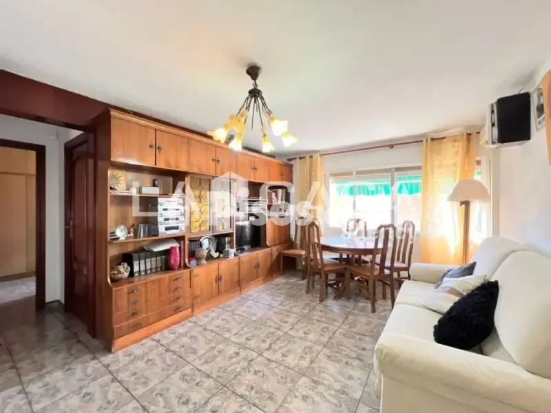 Séjour - Flat with 3 Bedrooms near Gorg Metro