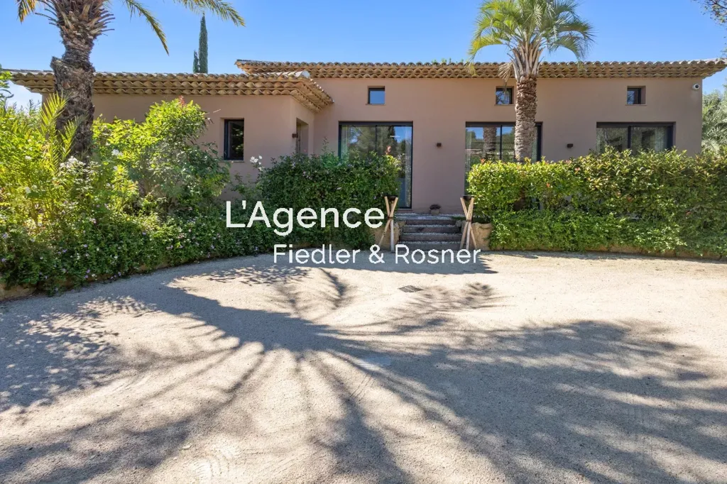 Välivaade - Charming Villa with Pool near Saint-Tropez Centre