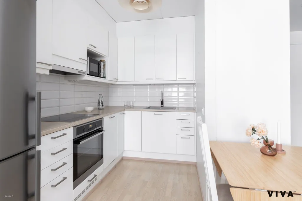 Cuisine - Modern Flat with Balcony in Matinkylä