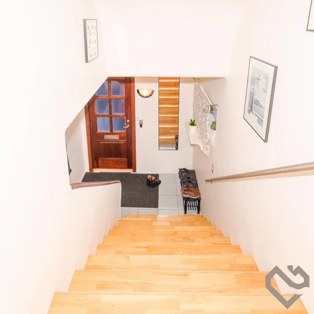 Toad - Stein House with Sea View in Vestmannaeyjar