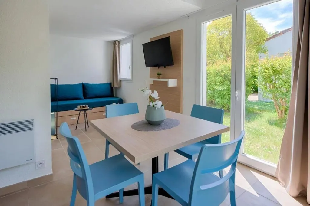 Salle à manger - Appartement avec Piscine à Mandelieu