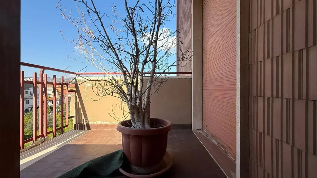 Balcon - Spacious Apartment with Balconies in Caserta