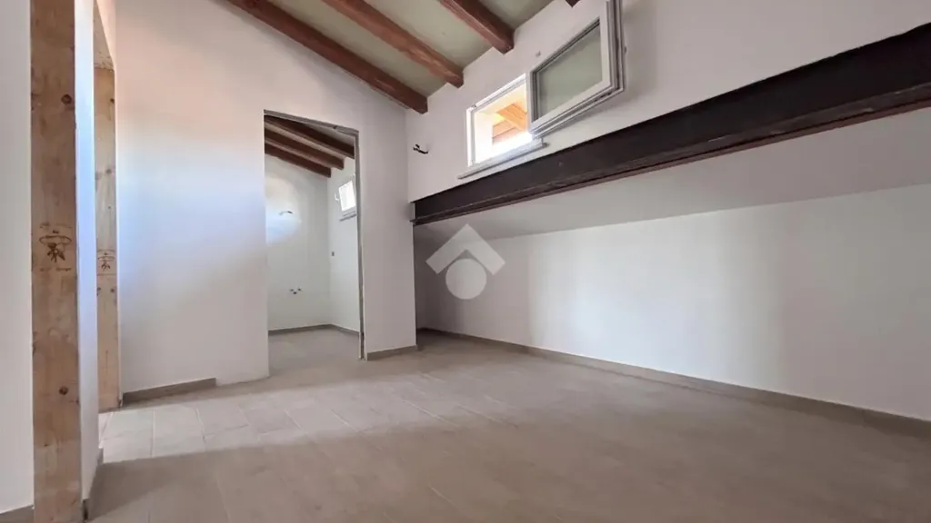 Pièces - Contemporary Trilocale in Viterbo's Historic Centre