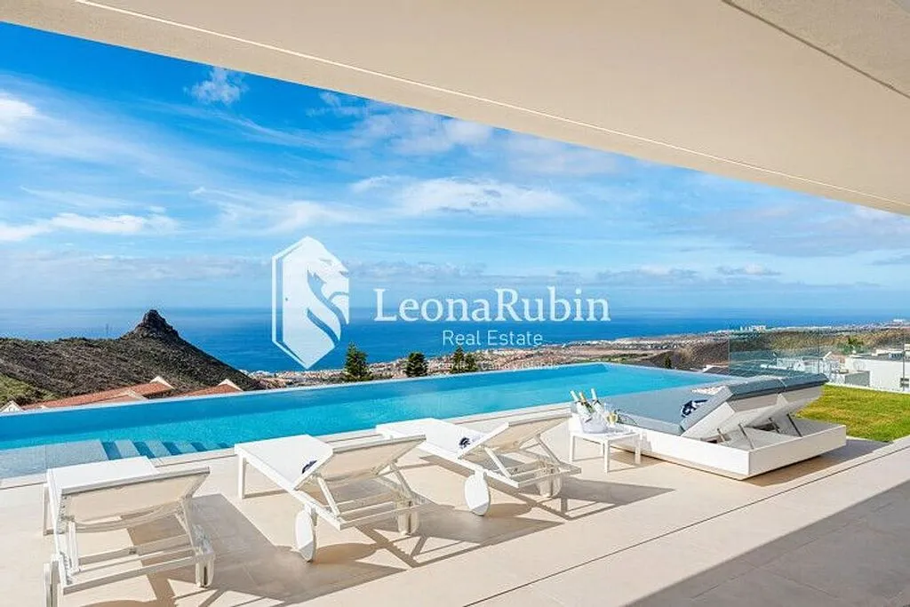 Bassein - Luxury Villa with Pool in Tenerife South