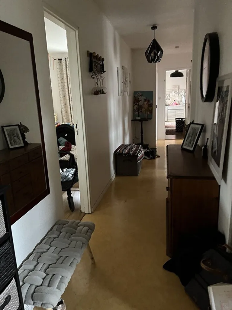 hallway_entrance
