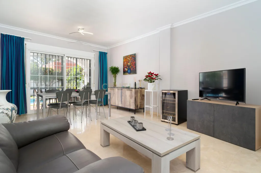 Séjour - Chalet with Pool and Terrace in Fuengirola