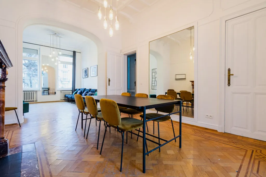 Söögituba - Spacious Room in Shared House, Square Gutenberg