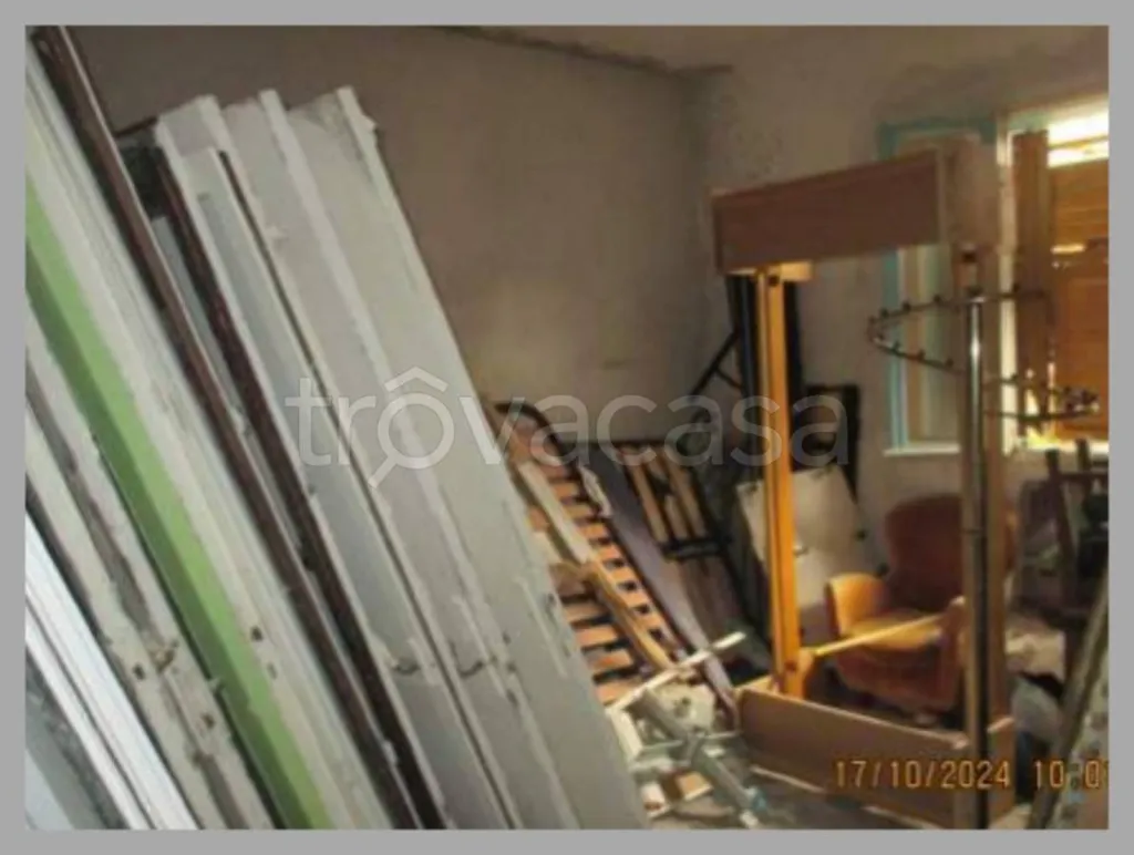 Pesuköök - Auctioned Apartment with Balcony in Pompeiana