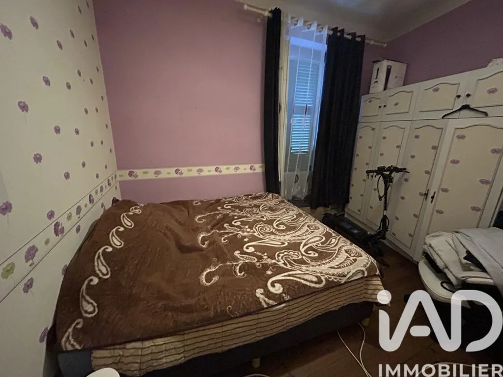Bedrooms - Building with Garden and Parking in Pau