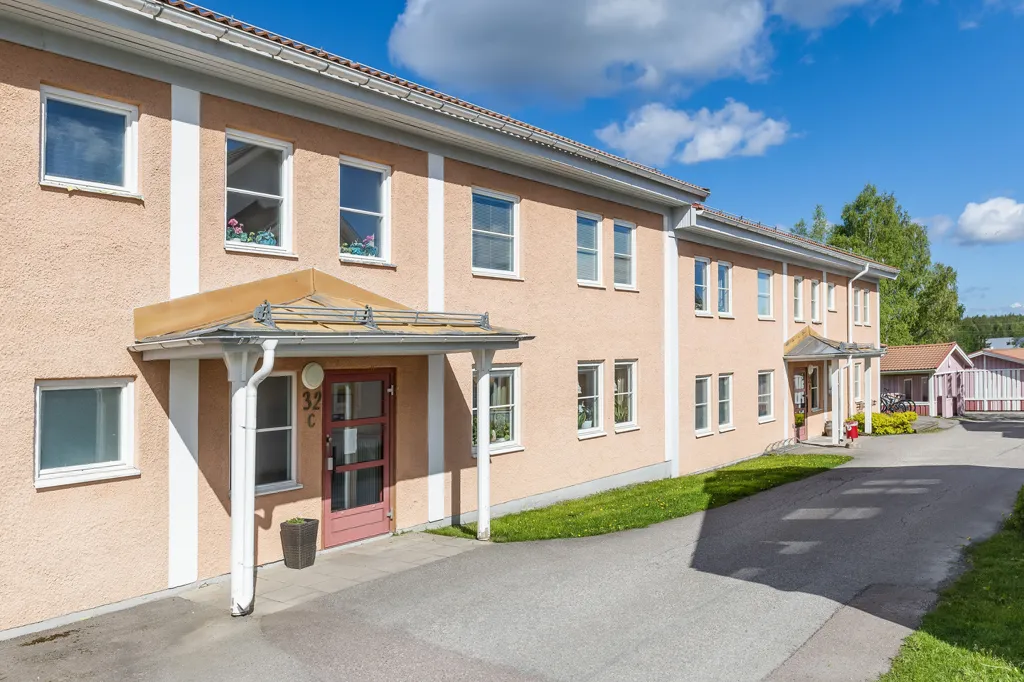Välivaade - Three-Room Apartment with Garden View in Grängesberg