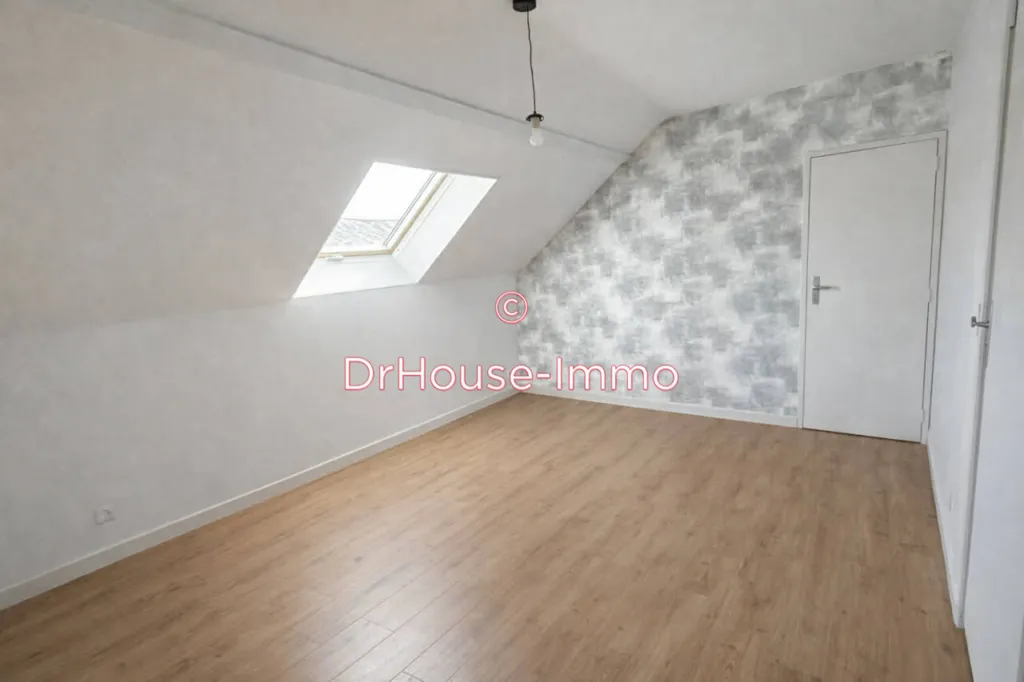 Stanze - Multi-Unit Building with Balcony in Brive-la-Gaillarde