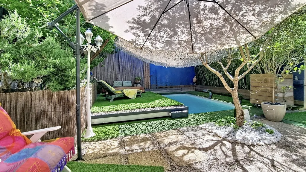Piscine - Maison avec Piscine à Avignon, Proche des Remparts