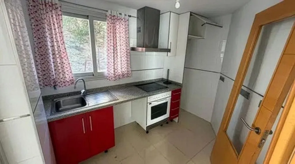Cuisine - Apartment with Terrace and Sea View in La Cala de Villajoyosa