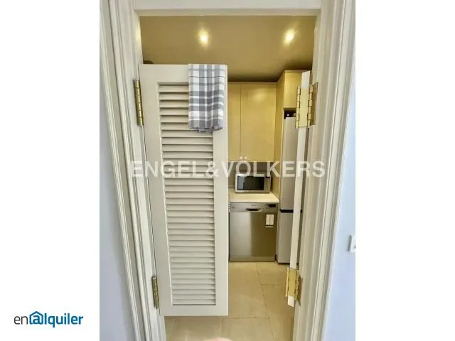 Kitchen - Furnished Flat with Pool in Moncloa-Aravaca