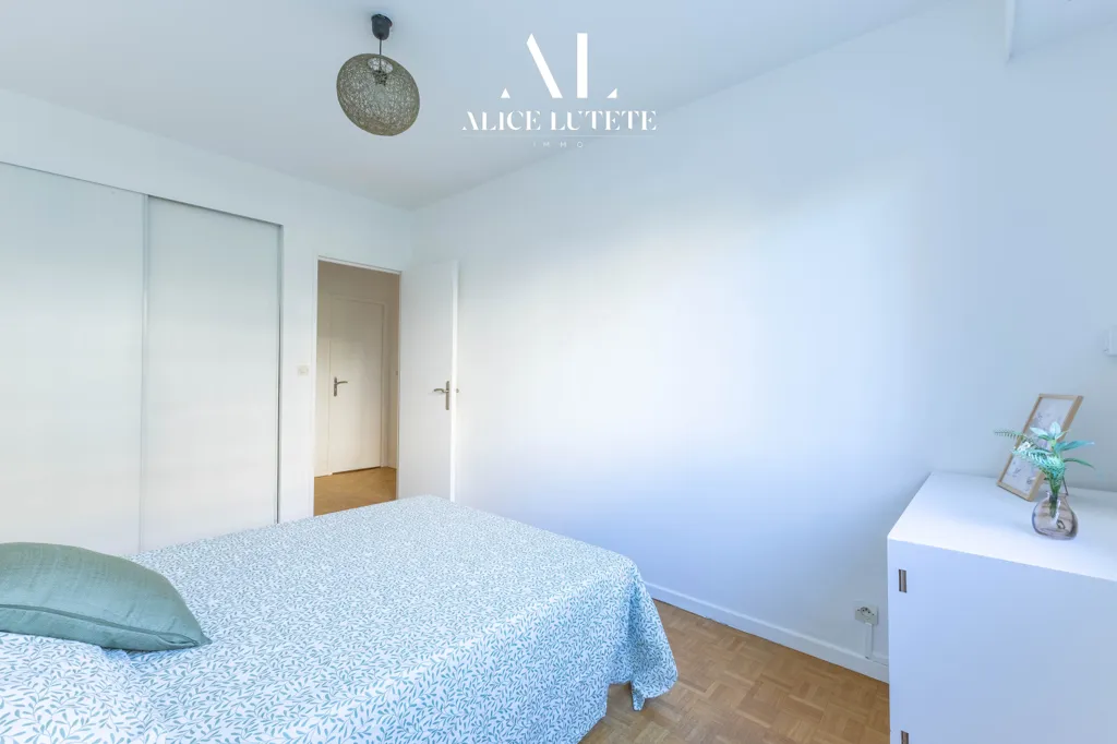 Chambres - Appartement T3 avec Balcon au Carré d'Or à Marseille