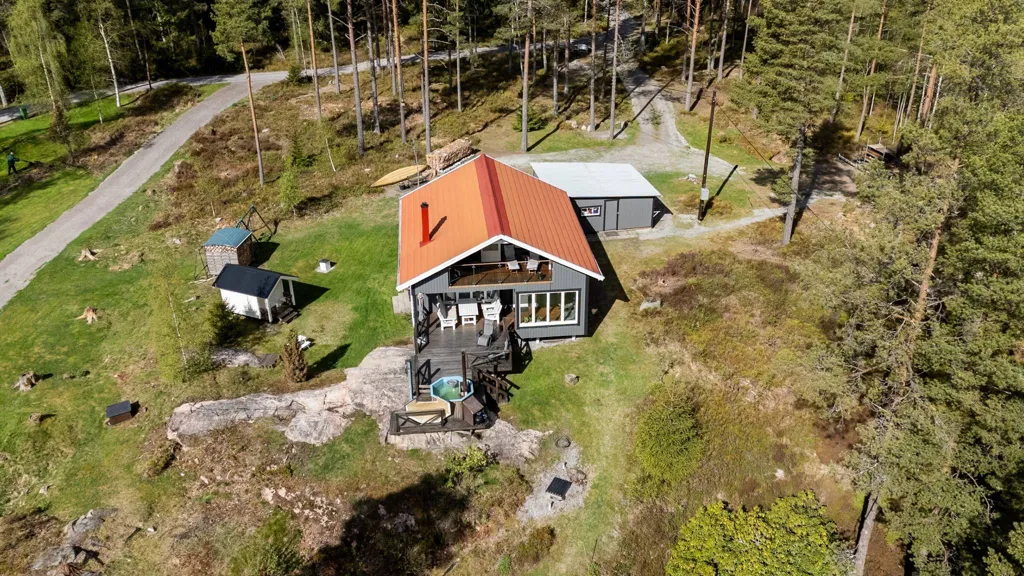 4-toaline maja asukohas Askersunds kommun