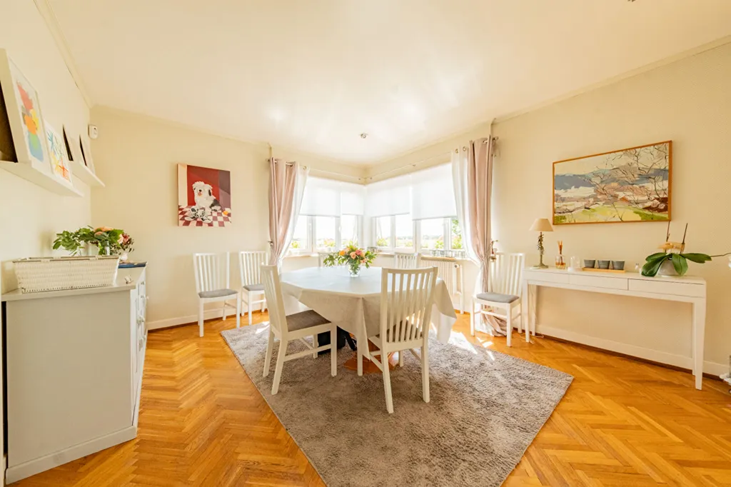 Söögituba - Villa with Indoor Pool in Châtenois