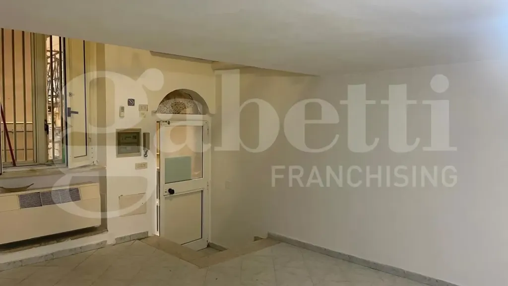 Esik - Historic Apartment with Loft in Gaeta Centre