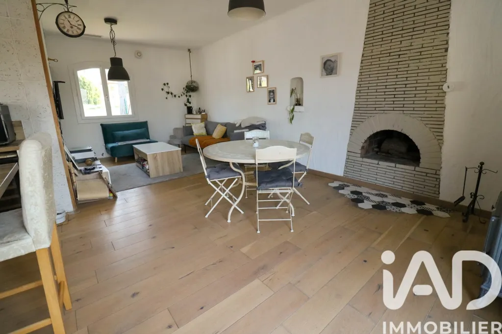 Sala da pranzo - Renovated Flat-Plan House with Pool in La Roquebrussanne