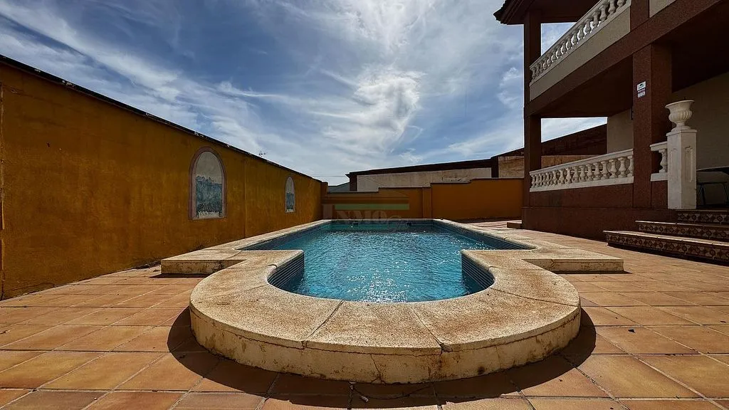 pool_area