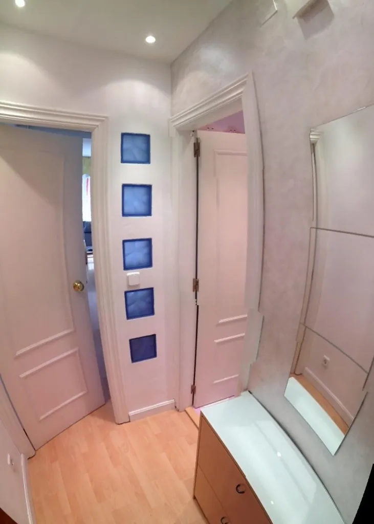 Esik - Student-Friendly Flat with Terrace in Granada