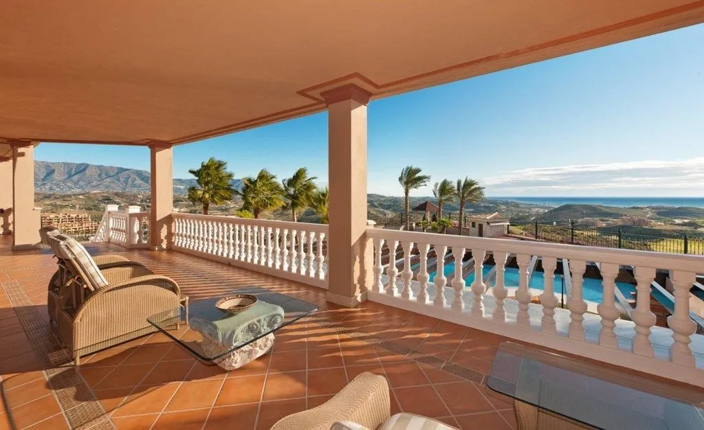 Terrass - Luxury Villa with Sea View in Mijas