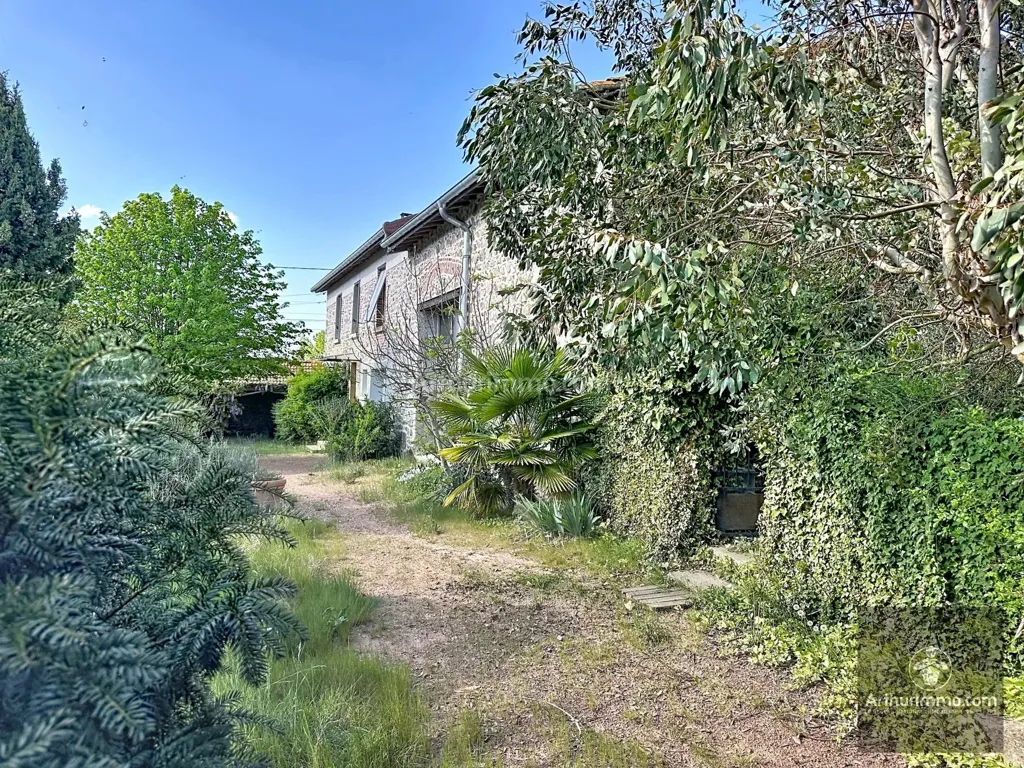 Jardin - Maison en Pierre avec Piscine à Saint-Jean-Saint-Maurice