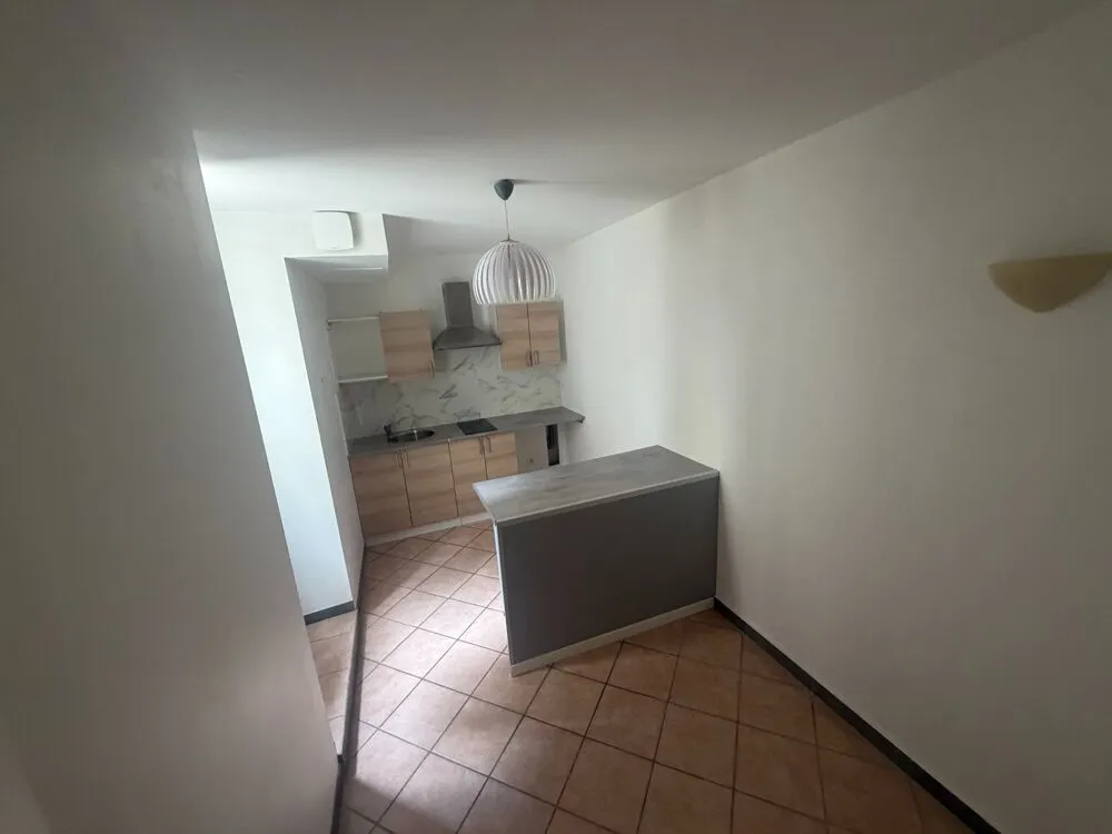 Cuisine - Appartement Rénové 2 Pièces à Gramat