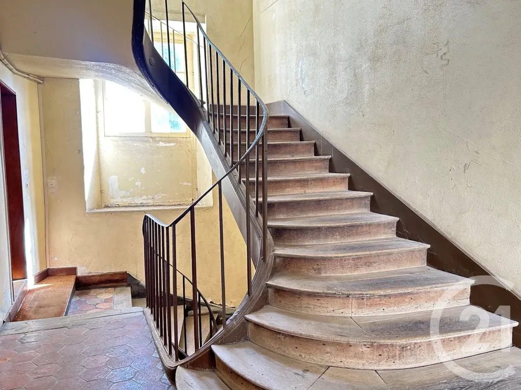 Stanze - Traditional 3-Bedroom Apartment in Chartres