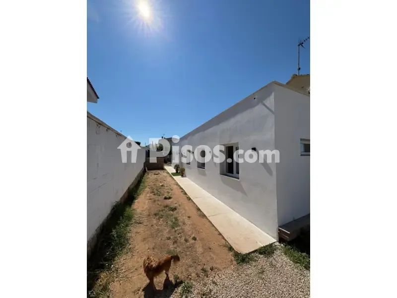 Aed - New Flat with Pool in Creixell