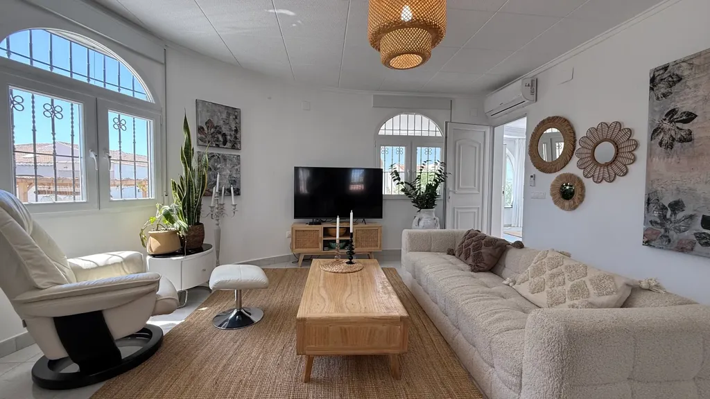 Séjour - Nordic-Style Villa with Pool in Costa Blanca