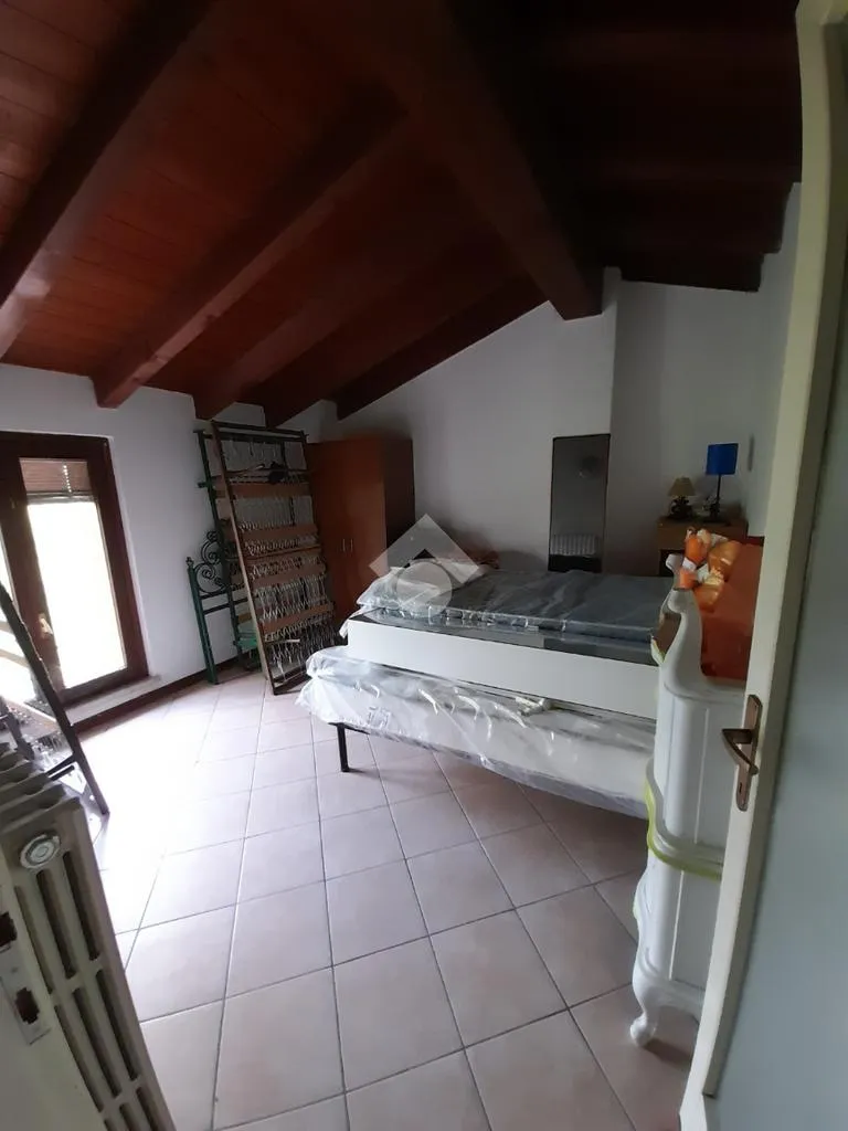 Bedrooms - First Floor Flat in Courtyard near Brescia