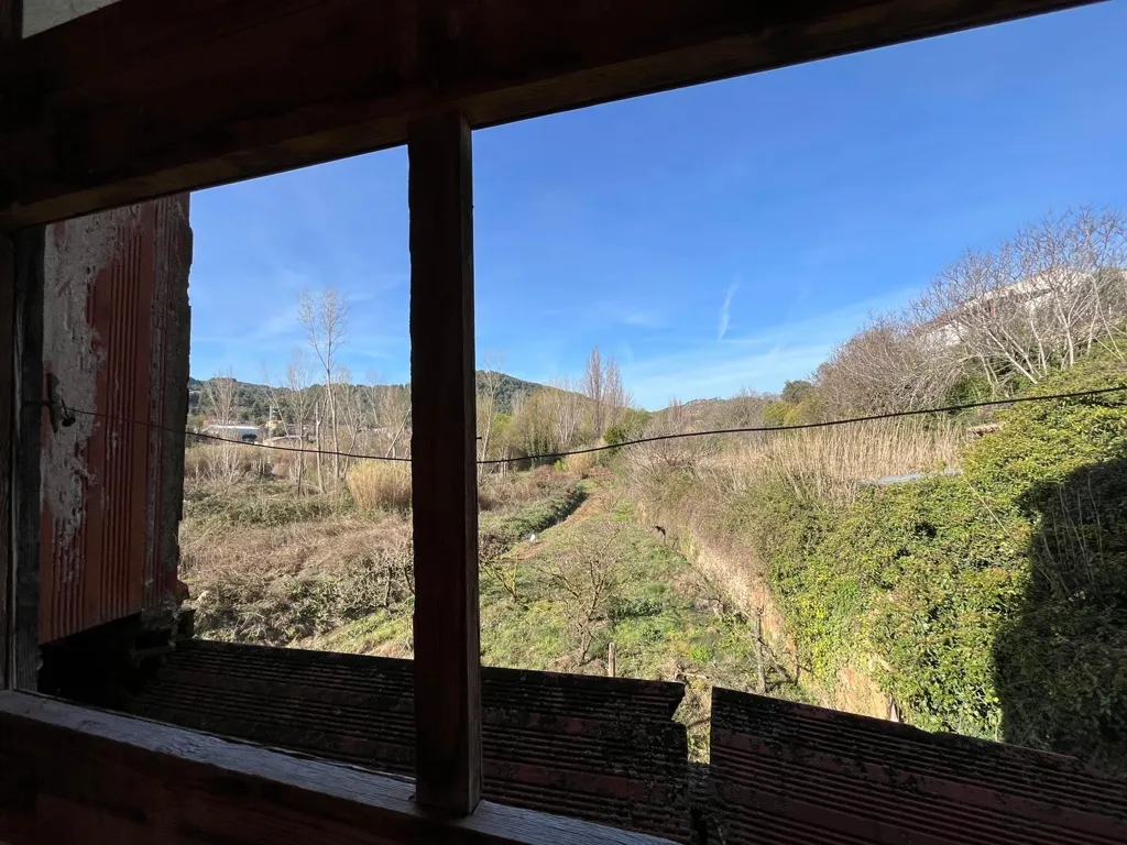 Toad - Historic Mill with River Views in Valderrobres