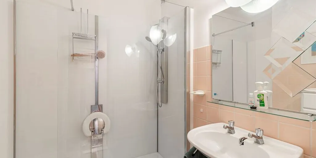 Salles de bain - Duplex avec Terrasse à Berchem