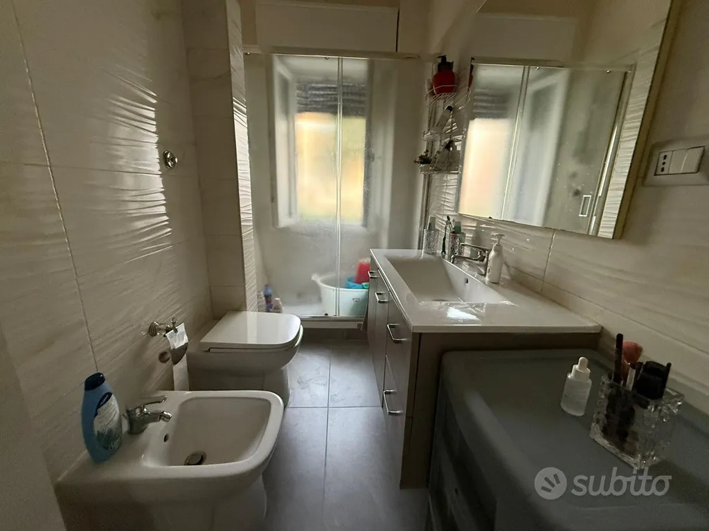 Bagni - Rearranged Flat in Addolorata