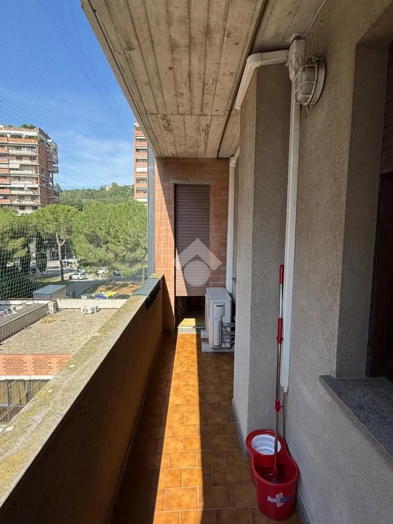 Balcon - 3-Room Apartment with Balcony in Perugia